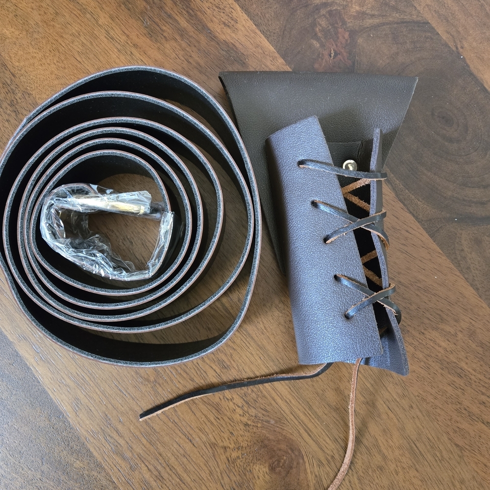 Costume Brown Pleather Belt With Sword Holster And Plastic Sword